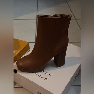 LC Lauren Conrad Women's Tan Heeled Boots